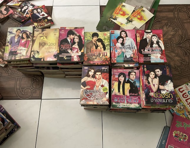 หนังสือนิยายขายเหมา200เล่ม